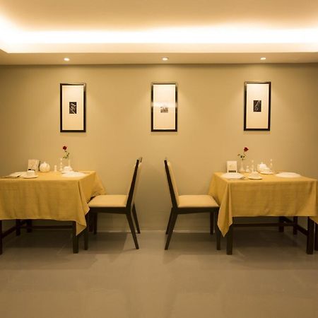 Shwe Pyi San Yar Hotel Yangón Exterior foto