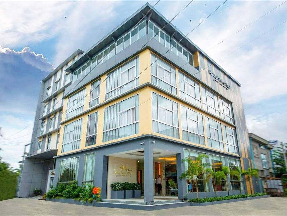 Shwe Pyi San Yar Hotel Yangón Exterior foto