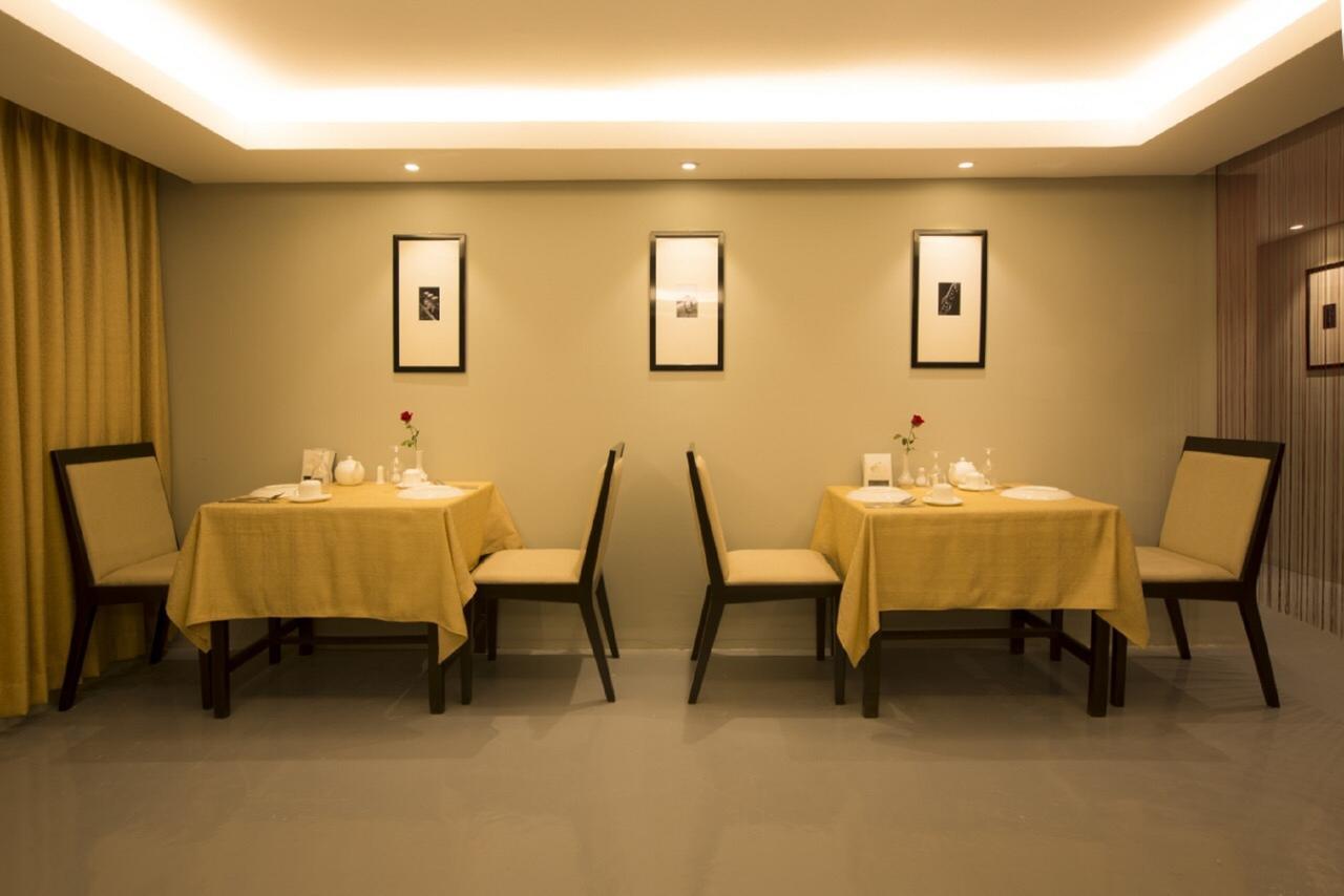 Shwe Pyi San Yar Hotel Yangón Exterior foto